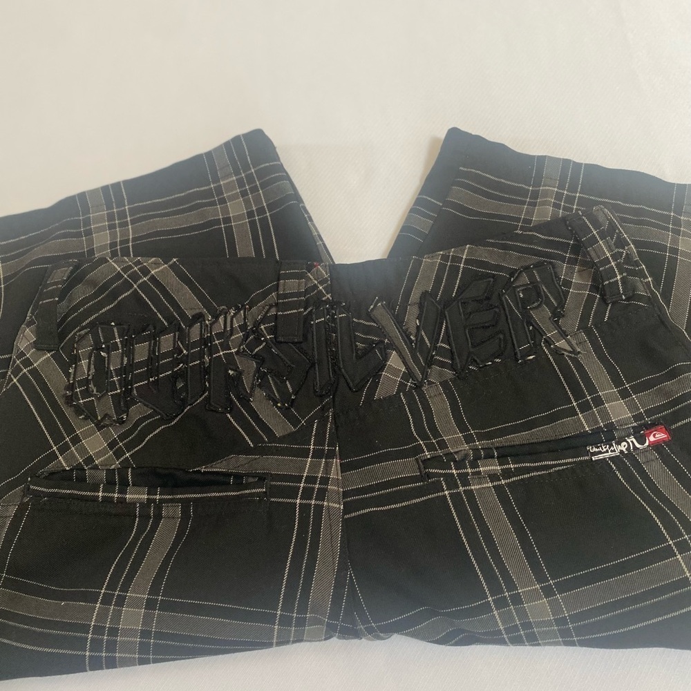 Quiksilver Shorts Plaid Black Logo Skater Y2K Size 30 - Picture 14 of 16